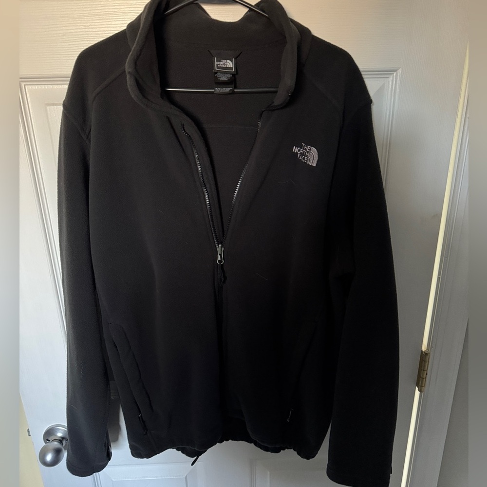 The North Face Men’s Black Fleece Zip-Up Jacket - Size Large - Warm & Cozy!